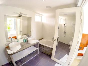 Dhigurah Retreat Beach