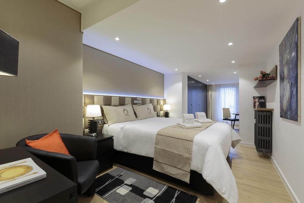 The Queen Luxury Serviced Apartments - Villa Liberty