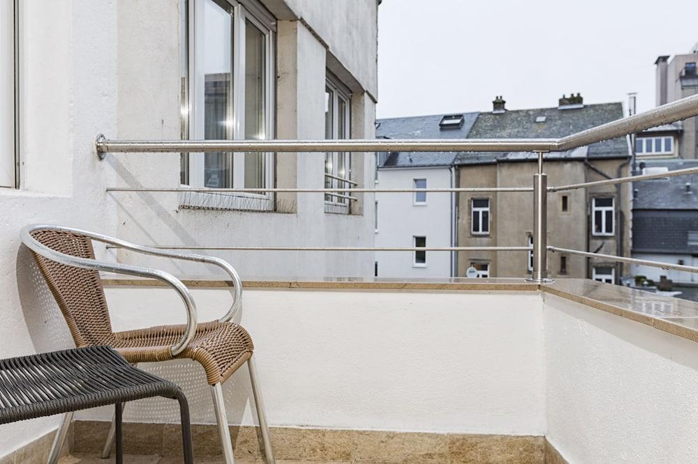The Queen Luxury Serviced Apartments - Villa Liberty