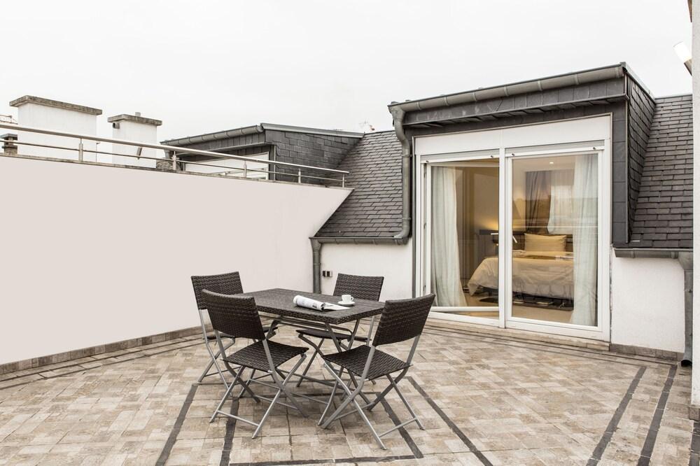 The Queen Luxury Apartments - Villa Cortina