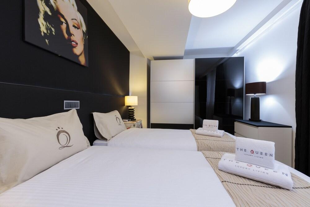 The Queen Luxury Serviced Apartments - Villa Marilyn