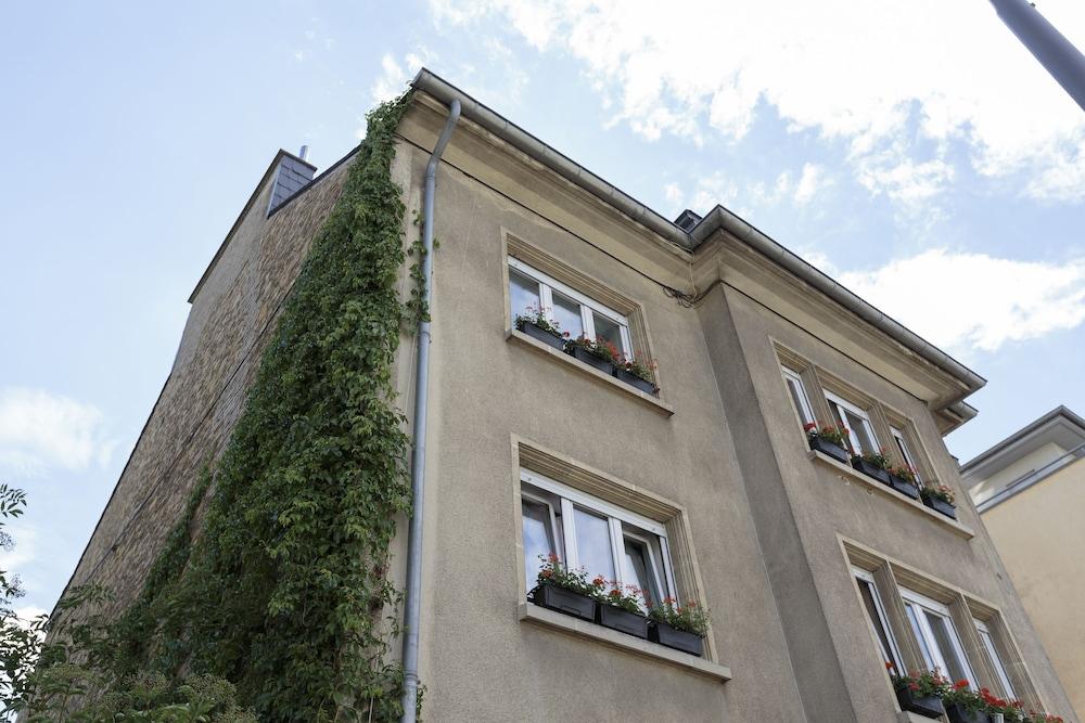 The Queen Luxury Serviced Apartments - Villa Medici