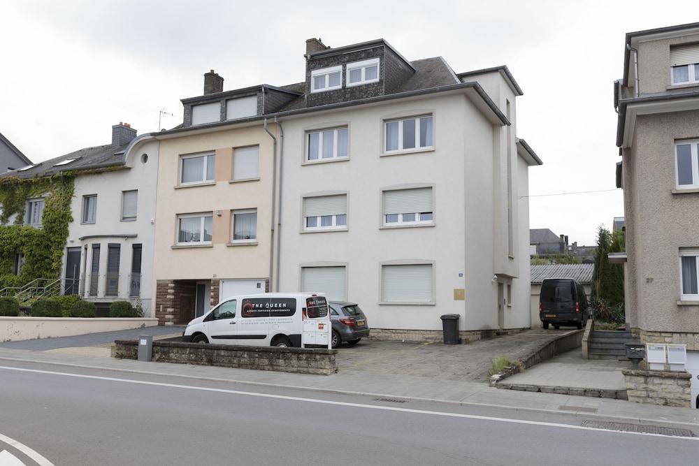 The Queen Luxury Apartments - Villa Giada