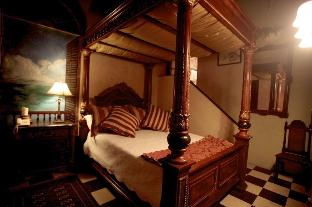 The Gallery Inn
