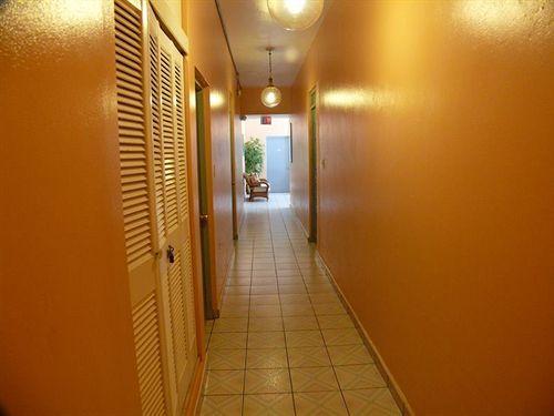 Borinquen Beach Inn