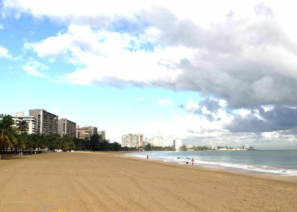 Borinquen Beach Inn