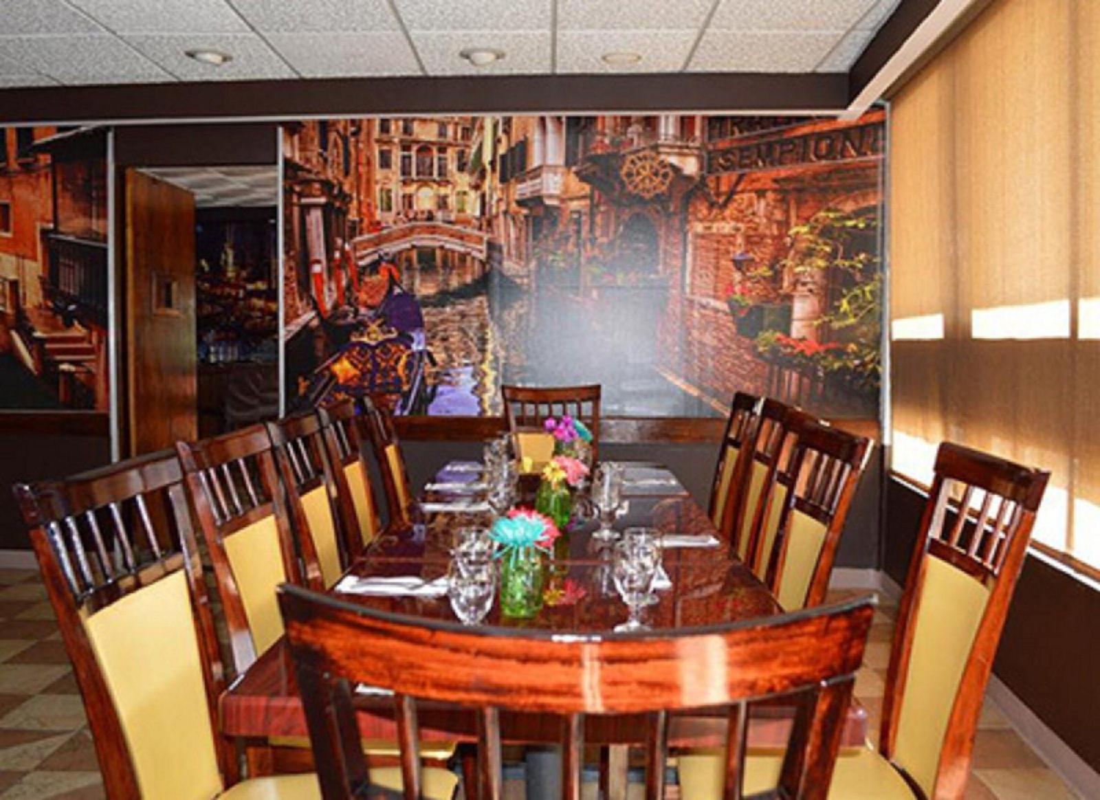 Arecibo Inn