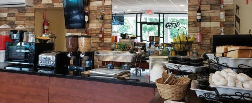 Arecibo Inn