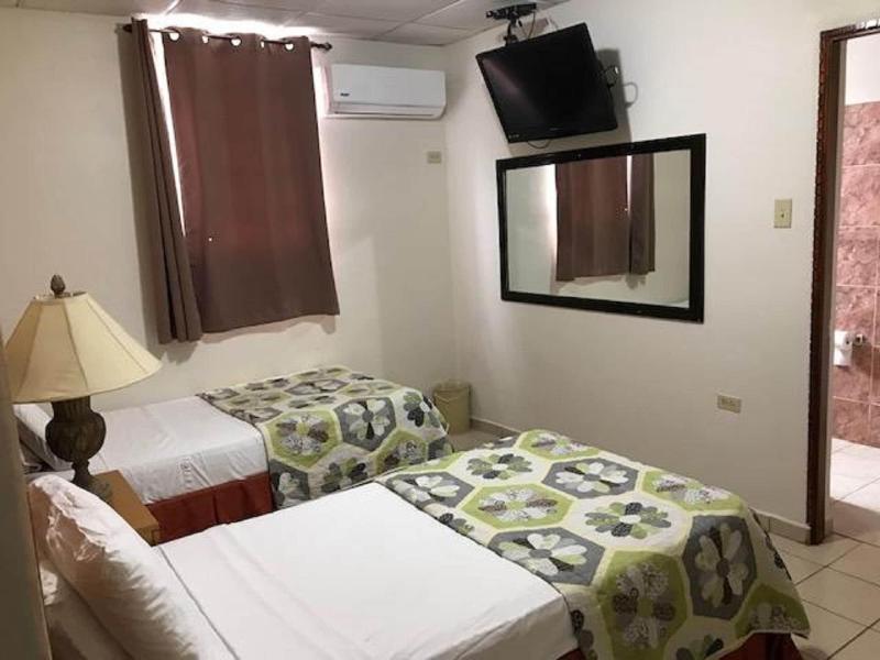 San Jorge Hotel & Hostel