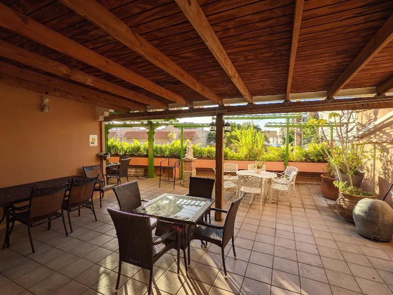 San Jorge Hotel & Hostel
