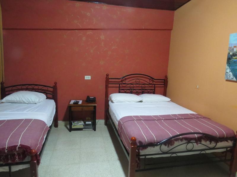 Hostal Cocos Inn