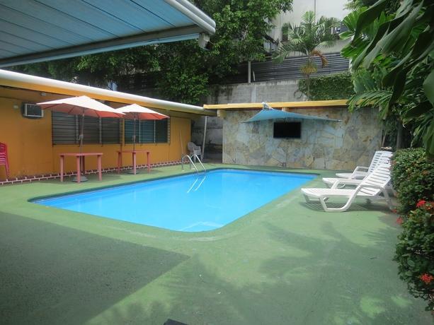 Hostal Cocos Inn