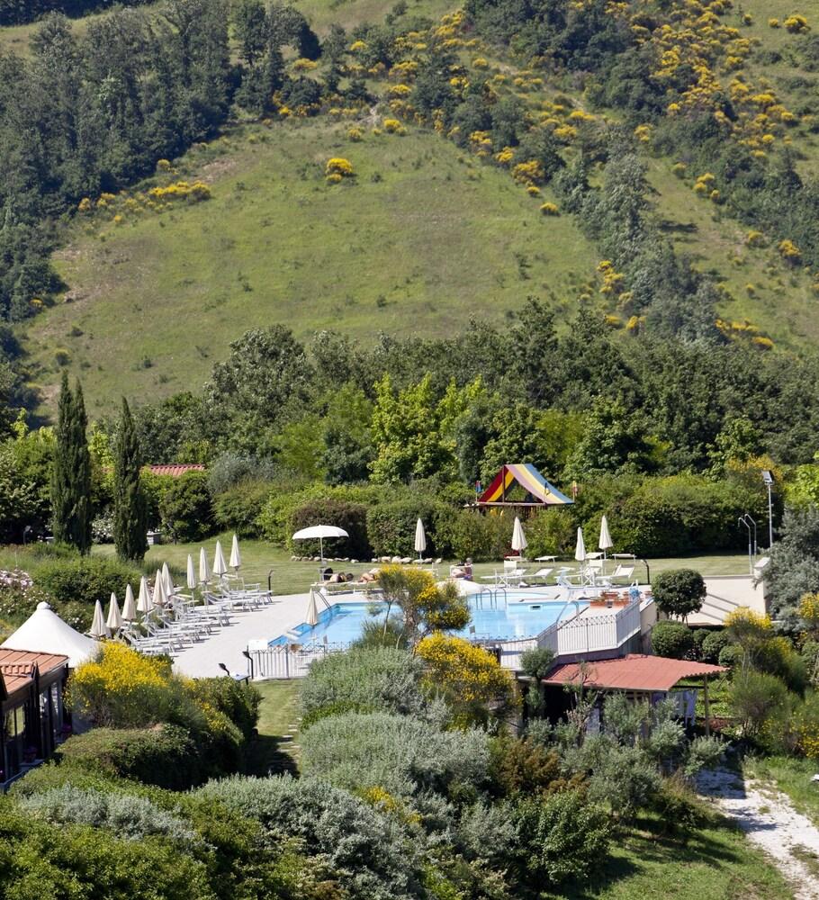 PHI Resort Coldimolino Country House