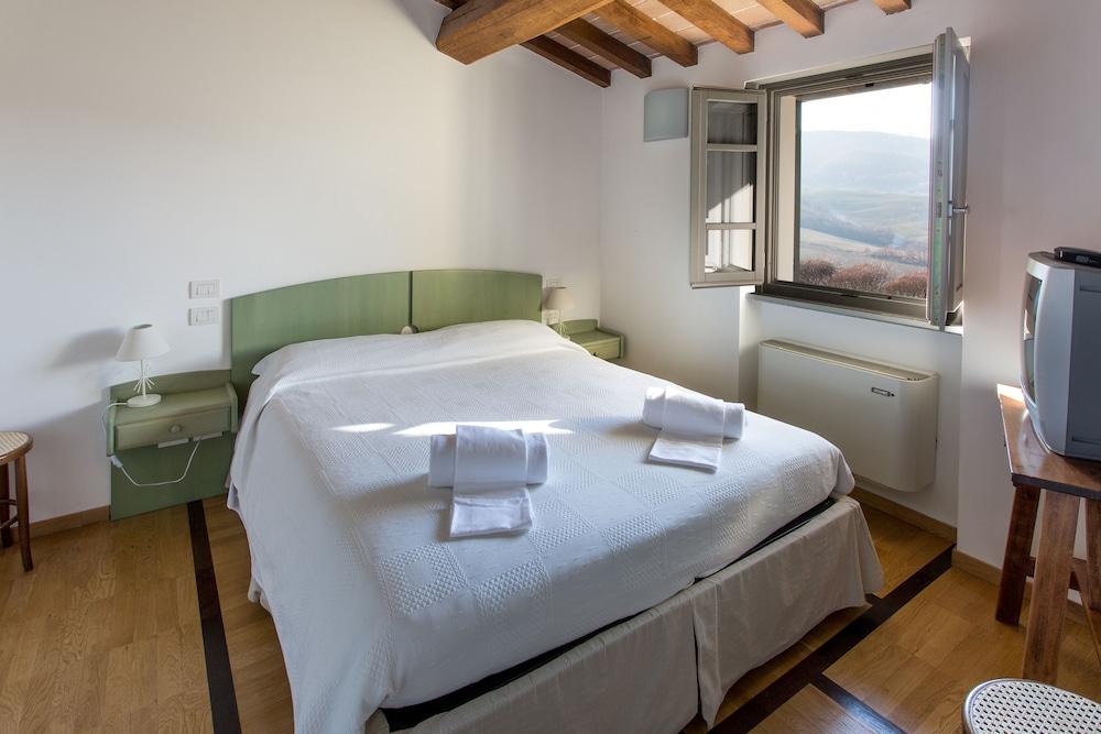 PHI Resort Coldimolino Country House