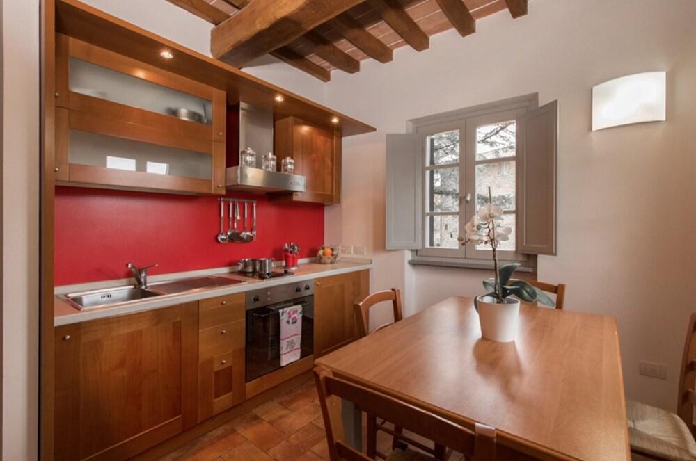 PHI Resort Coldimolino Country House