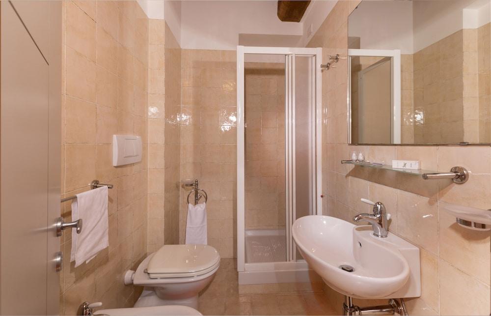 PHI Resort Coldimolino Country House