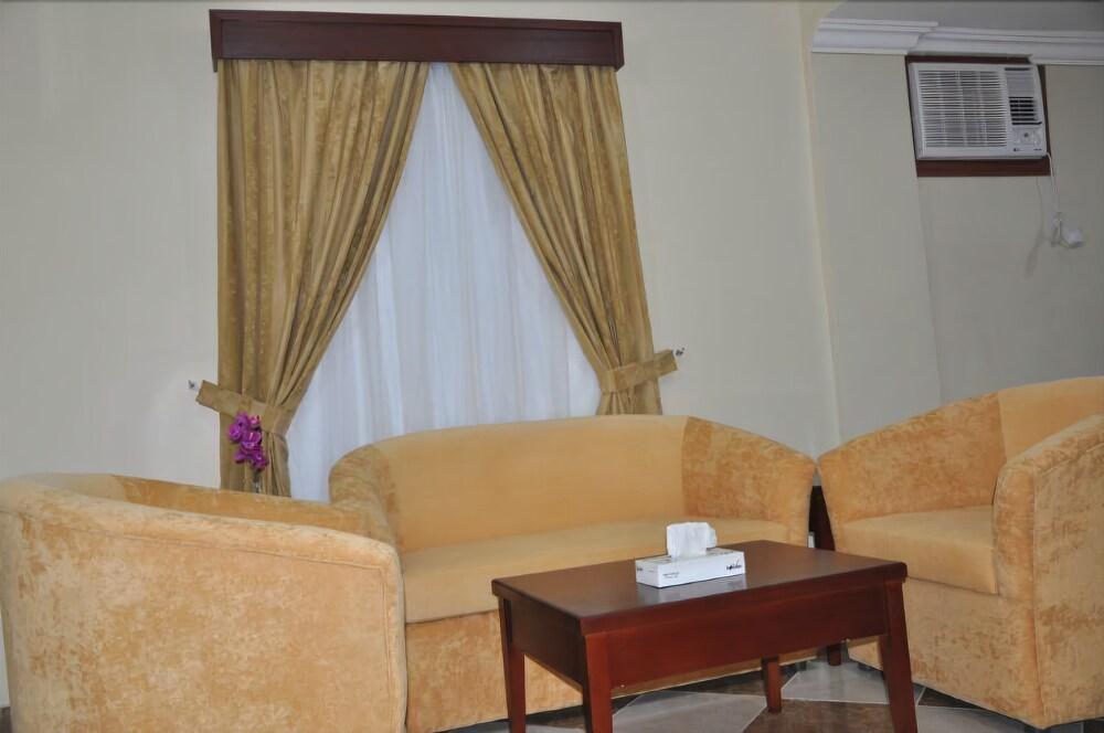 Orchid Suites 3