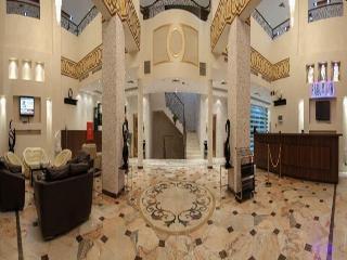Raoum Inn Hail