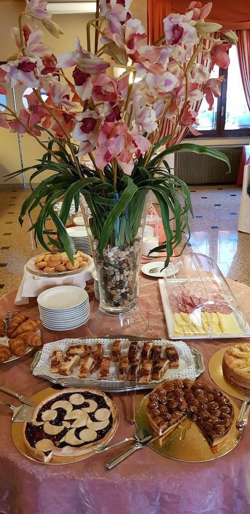 Albergo Diana