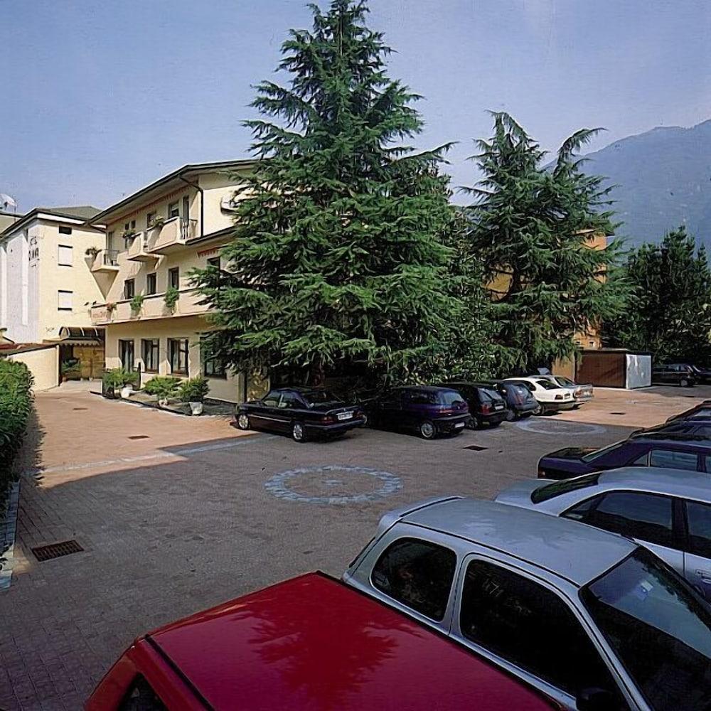 Albergo Diana