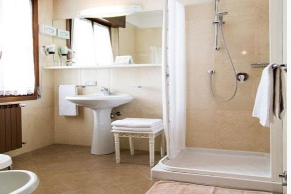 Albergo Diana