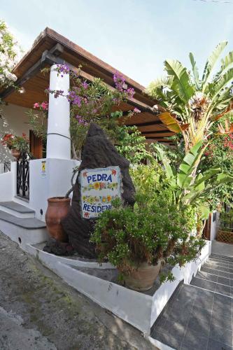 Pedra Residence Apartment