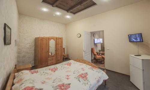 Hotel Leo