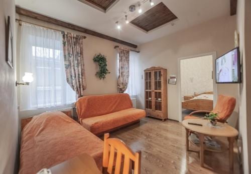 Hotel Leo