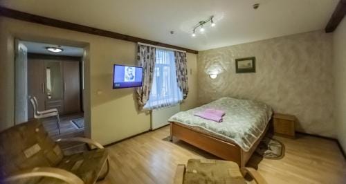 Hotel Leo