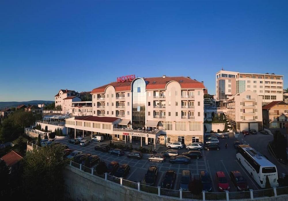 Hotel Tami Residence
