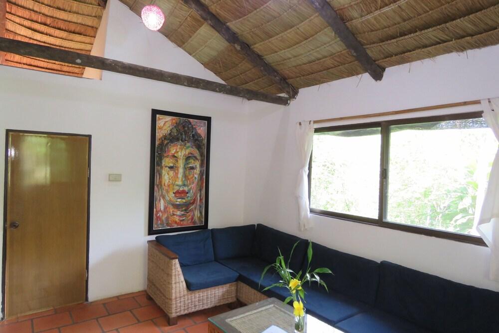 Rainbow Lodge