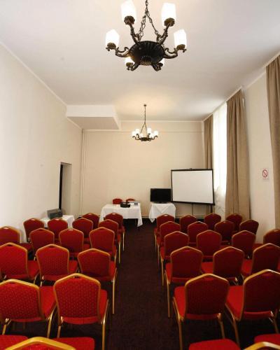 Hotel Golden Inn