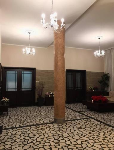 Hotel Golden Inn