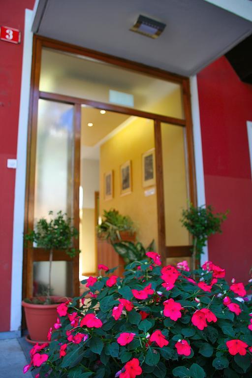 Maestral Residence