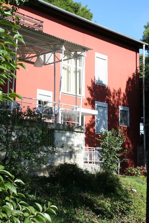 Maestral Residence