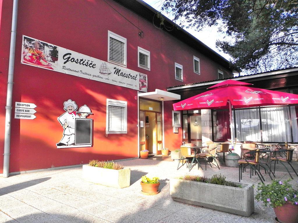 Maestral Residence