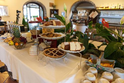 Country Hotel