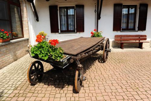 Country Hotel