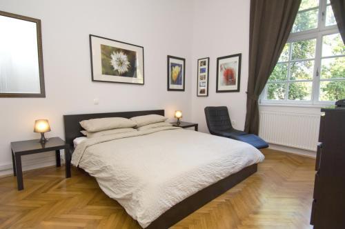 Galeria Rooms