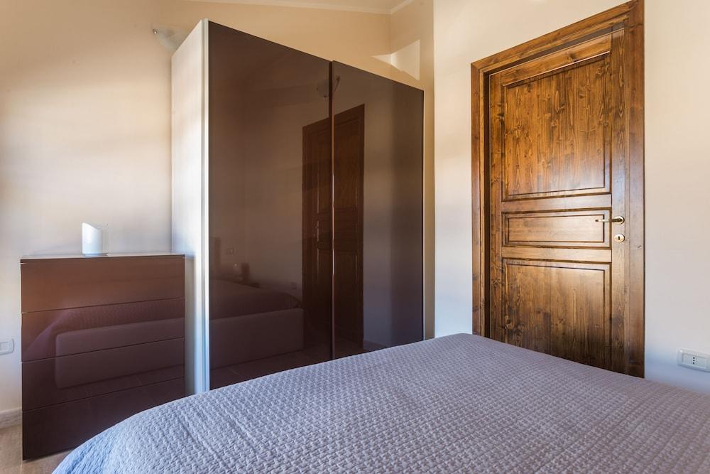 Anaele House B&B