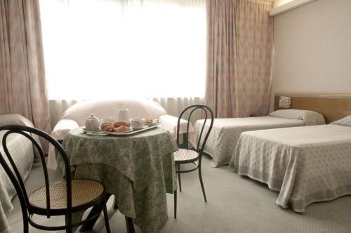 Hotel Thema