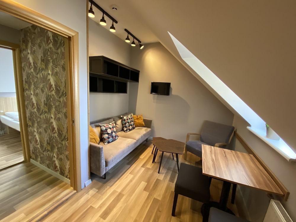 Stay Express Hotel
