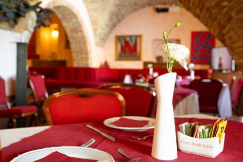Hotel Santa Lucia