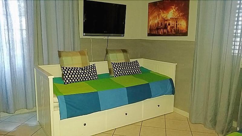 Aladino Inn