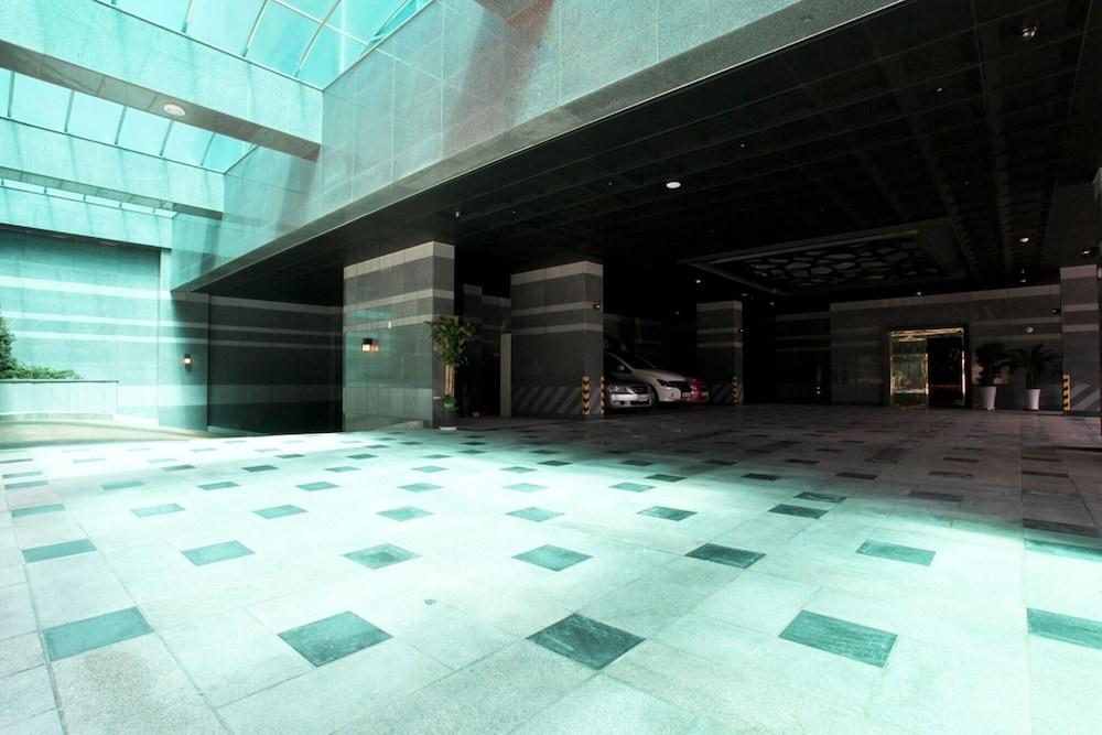 Dongtan Hotel Minos