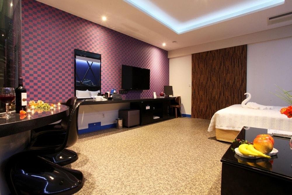 Dongtan Hotel Minos