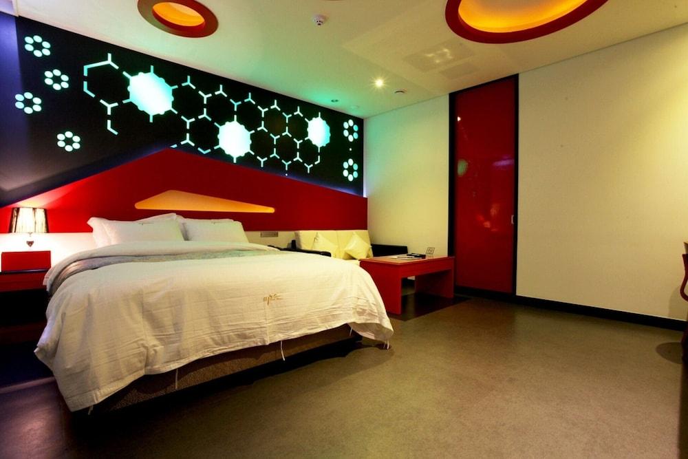 Dongtan Hotel Minos