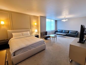 Queenvell Hotel