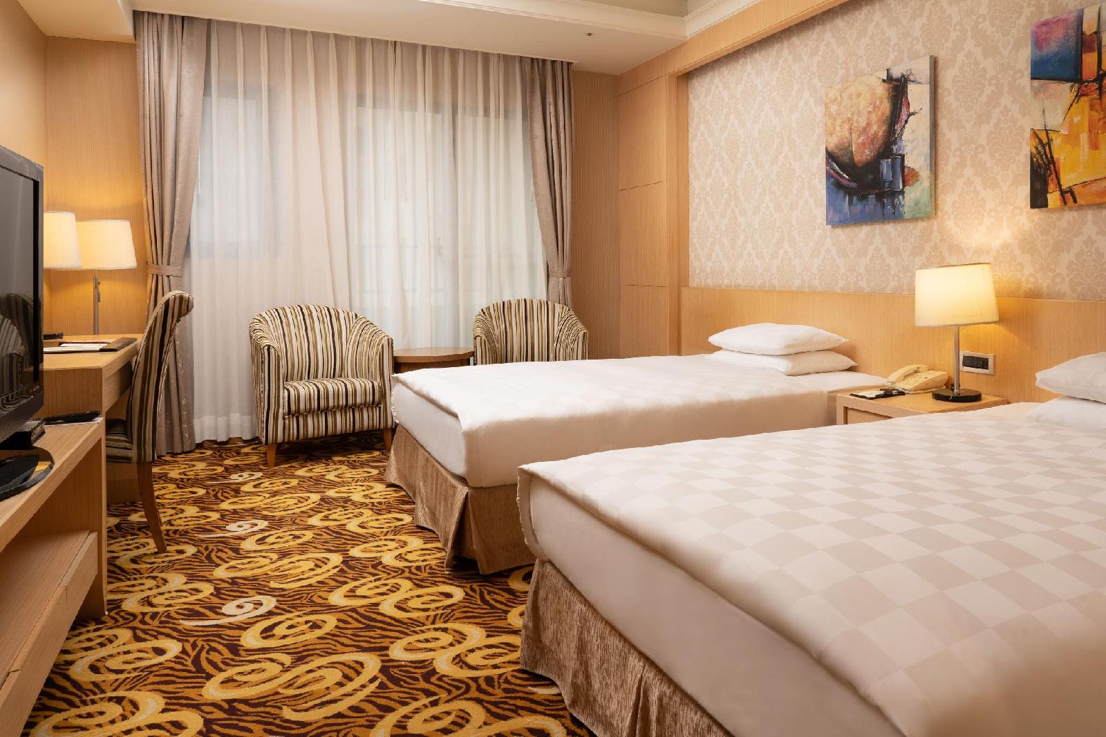 EDA Skylark Hotel