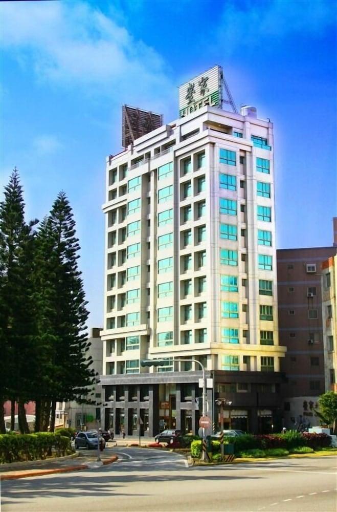 Fong Jia Hotel